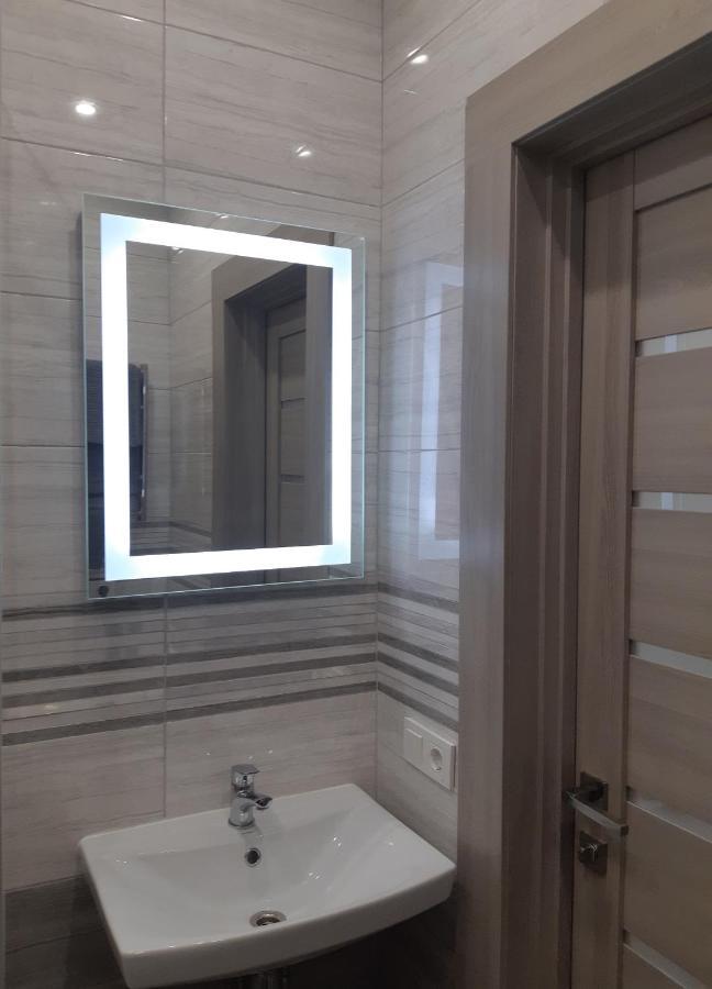 Apartmens On St. Fesenkovskaya 15 Lejlighed Kharkiv Eksteriør billede
